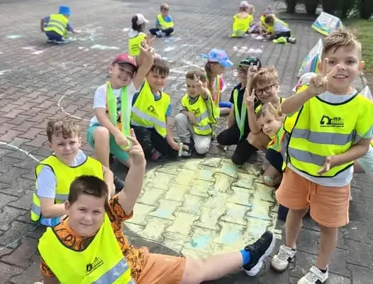 Piana Party i ruchowa zabawa – Dzień Otwarty z OKSiAL w Miejskiej Górce