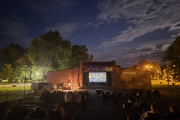 Letnie kino plenerowe w Bojanowie: komedia i horror na zakończenie wakacji