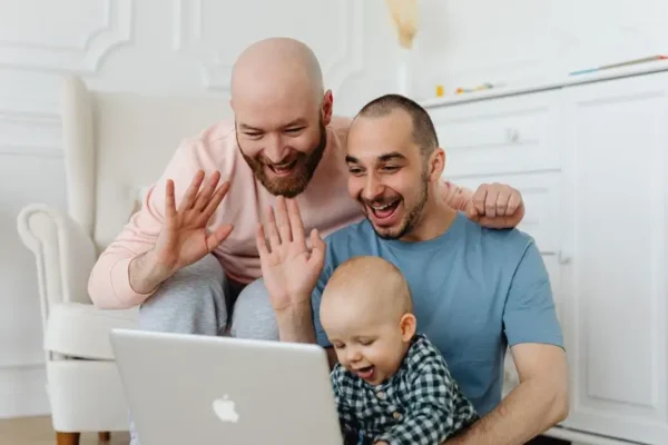NIK zaprasza rodziców do ankiety o programie „Aktywny Rodzic”