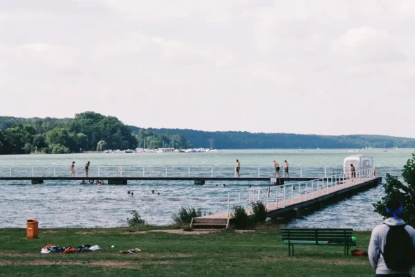 Woda w kąpielisku w Sierakowie zdatna do kąpieli – najnowszy komunikat sanepidu
