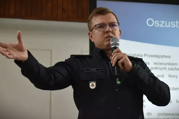 Nowy rok akademicki UTW we Włoszakowicach rozpoczęty – wykład o bezpieczeństwie