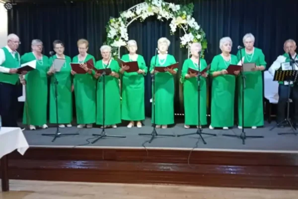 Zespół „Pod Klonem” z Miejskiej Górki na XI Festiwalu Kultury Ludowej w Wąsoszu