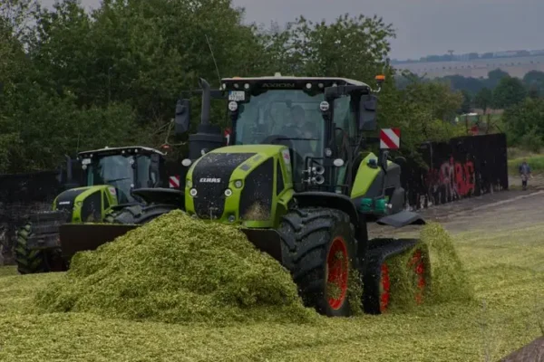 Agro-Tech Junoszyn wspiera MUKS Szok Bojanowo i inwestuje w młodzież